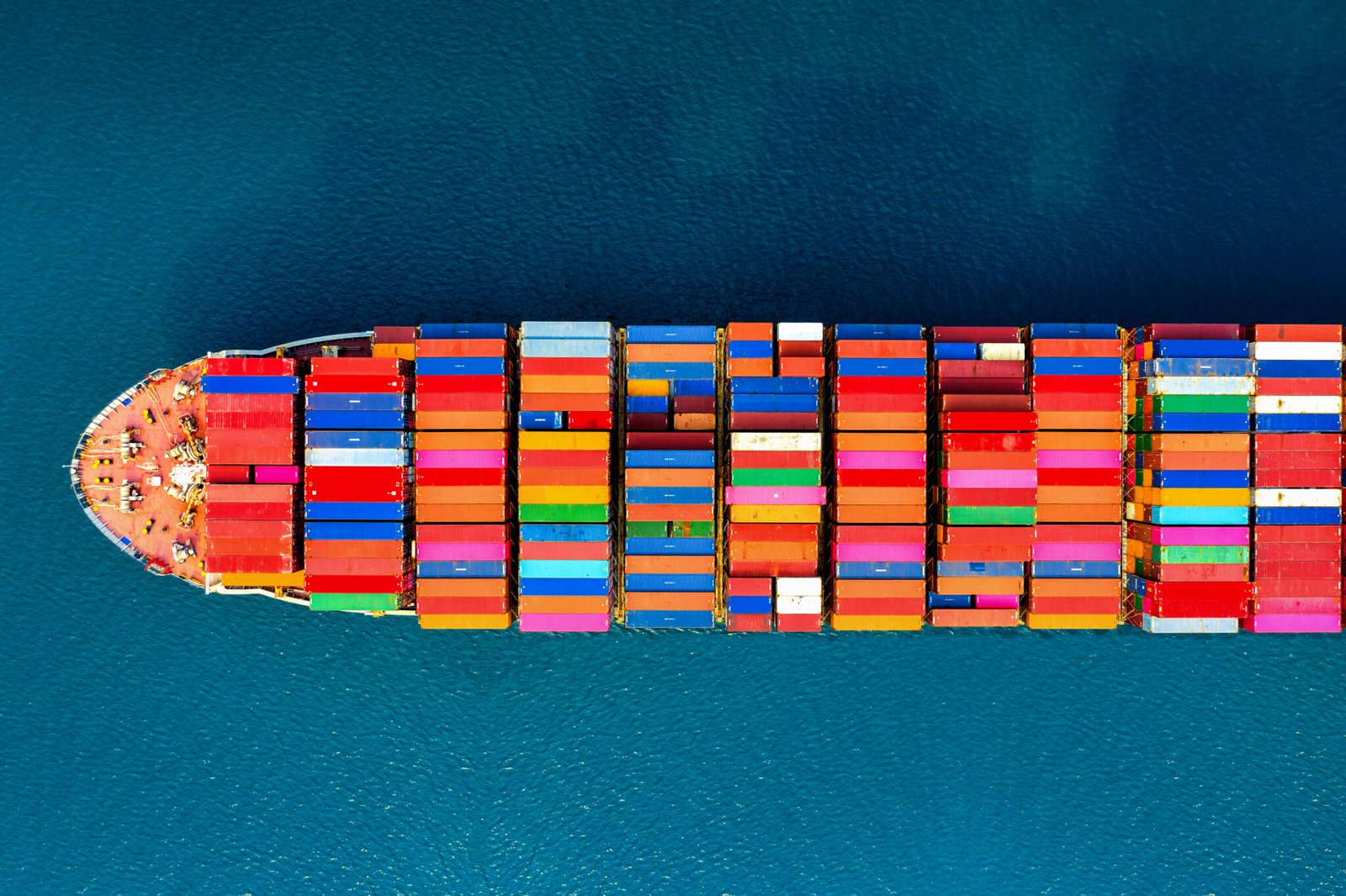 <a href="https://www.freepik.com/free-photo/aerial-view-container-cargo-ship-sea_13180391.htm#fromView=search&page=1&position=22&uuid=528b3f31-8256-4ee0-b205-6f655a60c8fb">Image by tawatchai07 on Freepik</a>