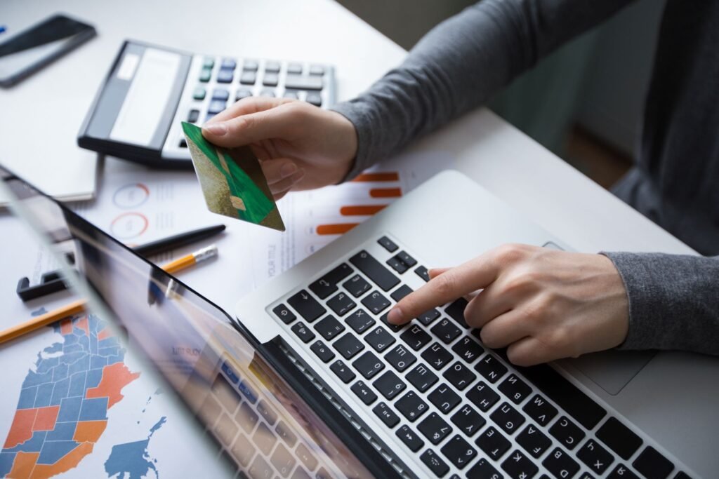 cropped-view-manager-making-online-payment